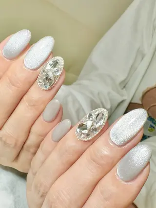 ネイル 矢場町ネイルサロン アイボリーのネイルデザイン