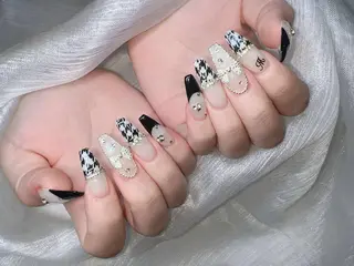 ネイル Lee Nailsのネイルデザイン