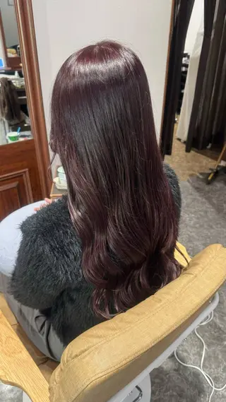 ロング カラー Graphy  札幌所属・🐺ﾅｶﾑﾗ ﾓﾓｶのヘアスタイル