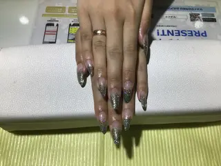 ネイル Re:Smil所属・☺︎ NOZOMI☺︎のネイルデザイン