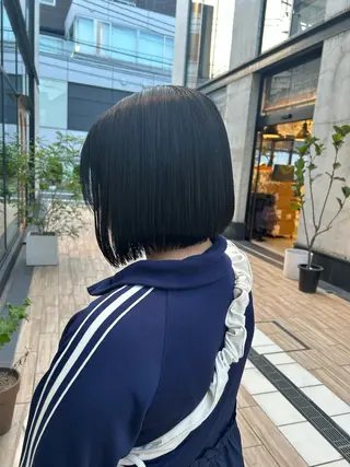 ショート カラー ヘアアレンジ yuka .のヘアスタイル