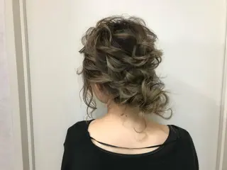 セミロング ヘアアレンジ 🗻飯田誠也🗻 カットカラー得意のヘアスタイル