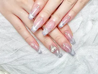 ネイル Momo 🤍のネイルデザイン