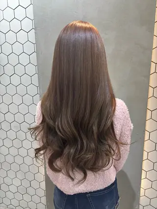 ロング カラー Viot 銀座 樋口 桃佳のヘアスタイル