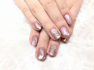 ネイル マジック ミラーのネイルデザイン