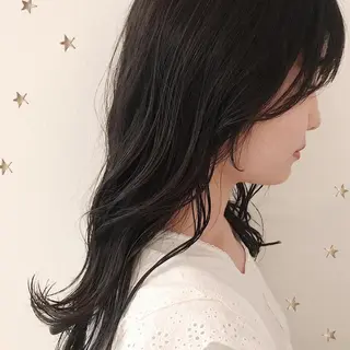 セミロング 市川 千夏のヘアスタイル