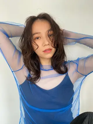 ミディアム カラー パーマ CEINE PATHのヘアスタイル