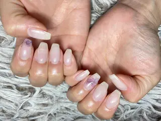 ミディアム ネイル ✴︎ Delightのネイルデザイン