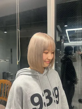 ミディアム カラー 赤みゼロ/透明感 カラー🌿KANTAのヘアスタイル