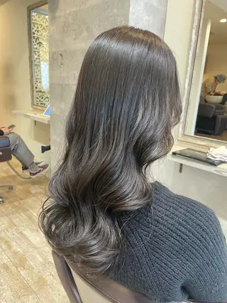 ロング カラー 小顔/似合わせカット 杉山莉菜のヘアスタイル