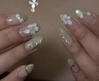 ネイル Pure&Rich Nailのネイルデザイン