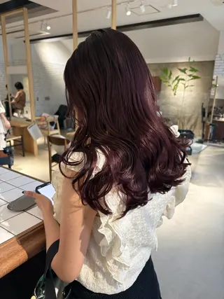 ロング カラー Yui⭐️ 透け感カラーのヘアスタイル