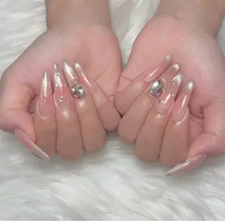 ネイル RIKO  SALON所属・RIKO YUKAのネイルデザイン