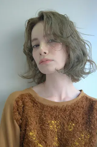 ミディアム パーマ カラー ロング OKAMOTO SUSUMUのヘアスタイル