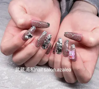 ネイル R inのネイルデザイン