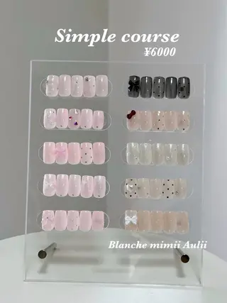 ネイル Blanche Ayaのネイルデザイン