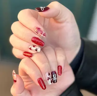 ネイル 新山 聖のネイルデザイン