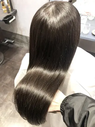 ロング パーマ 💎赤み消しカラー 特化型デザイナー💎のヘアスタイル