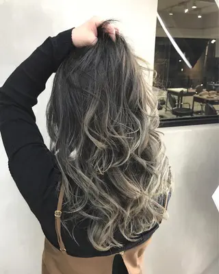 ミディアム カラー TOMOYA/ ショート、レイヤーのヘアスタイル