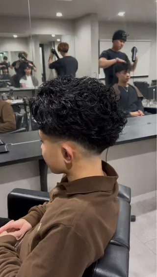 パーマ メンズ 西村 杏のヘアスタイル