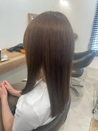 セミロング パーマ やまこし 美裕樹のヘアスタイル