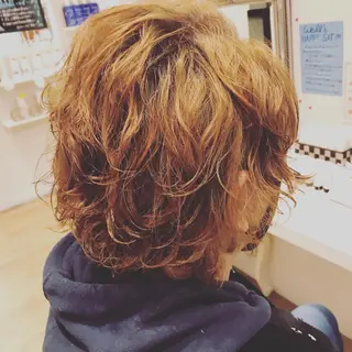 カラー パーマ 山本 咲貴のヘアスタイル