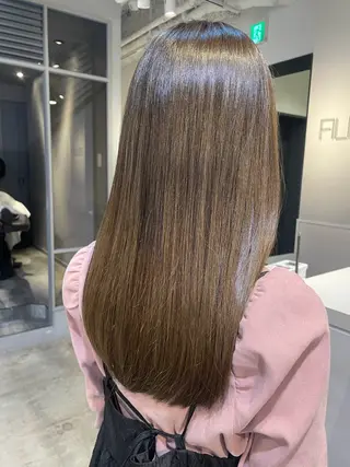 カラー 骨格診断カット ひより FILMSのヘアスタイル