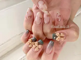 ネイル 齋藤 沙羅のネイルデザイン