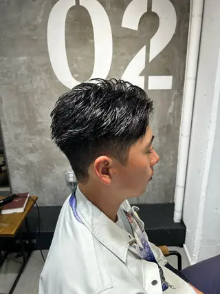 ショート パーマ メンズ 岩城 滉成のヘアスタイル