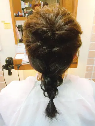 ミディアム カラー 大野 まゆのヘアスタイル