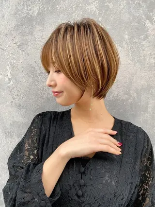 ショート 佐々木 玲のヘアスタイル