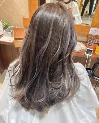 ロング カラー カットが上手い 💇♂🌸サク🌸のヘアスタイル