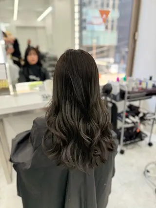 ロング カラー 🥂上品ワンホンヘア 🥂nozomiのヘアスタイル