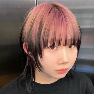 カラー ウルフ/レイヤー/ ブリーチカラーのヘアスタイル