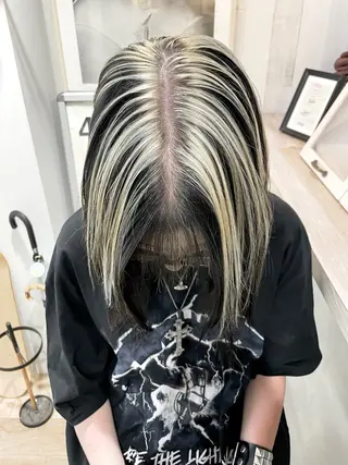 セミロング 田中 志織のヘアスタイル