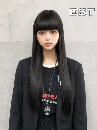 カラー ロング KAZU TACKYのヘアスタイル