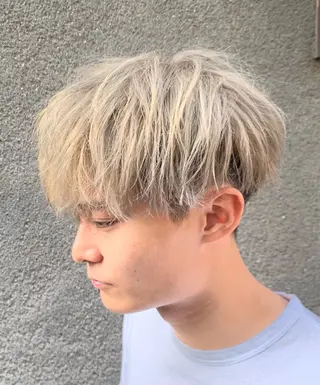 カラー メンズ 濱口 健慎のヘアスタイル