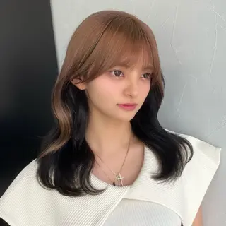 セミロング カラー レイヤー・ブリーチ kiyotoshiのヘアスタイル