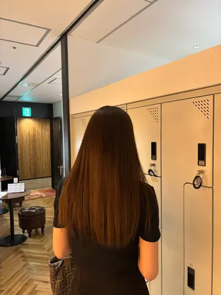 セミロング 段野吾颯 ／ベージュカラーのヘアスタイル