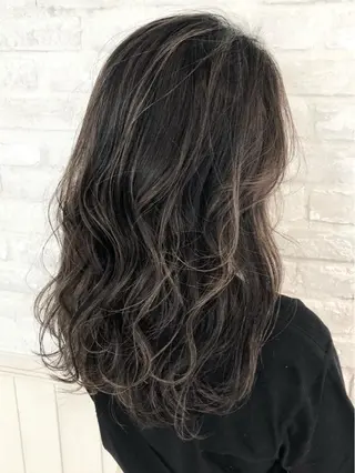 セミロング 白井 秀太郎のヘアスタイル