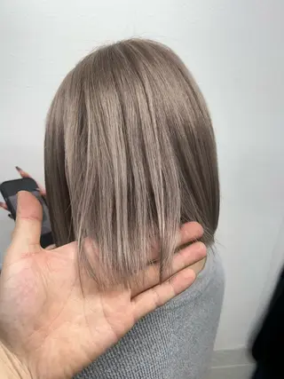 カラー ダブルスキルエクステ /羽エクステ白石宇由のヘアスタイル