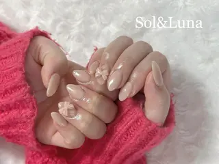 ネイル ~Sol&Luna~ Momonaのネイルデザイン