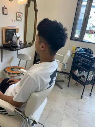 ショート メンズ あるす 美容室のヘアスタイル