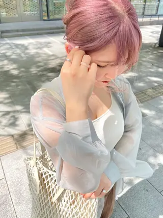 ミディアム 福山 晴香のヘアスタイル