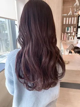 ロング カラー ヘアアレンジ yuka .のヘアスタイル
