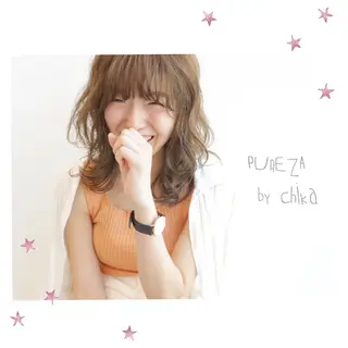 ミディアム 市川 千夏のヘアスタイル