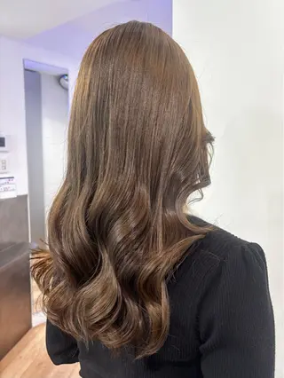 セミロング ブリーチ透明感カラー 🍀mizuki🍀のヘアスタイル