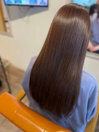 ロング ラピスREIKA (女性限定)のヘアスタイル