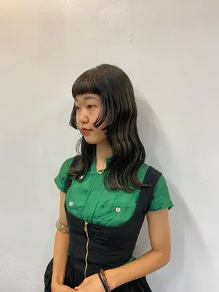 セミロング 田口 樹理のヘアスタイル