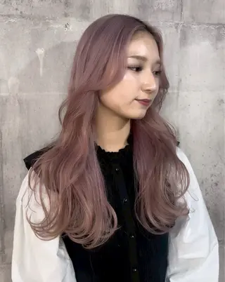 ロング 溝渕朋也 /髪質改善ストレートのヘアスタイル